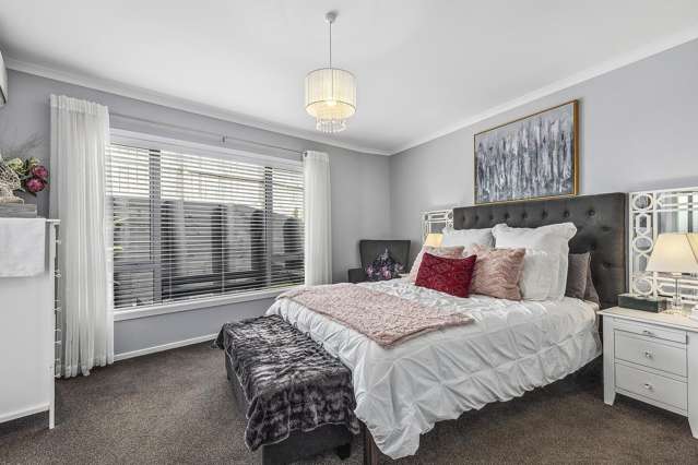 148 Endeavour Drive Whitby_3