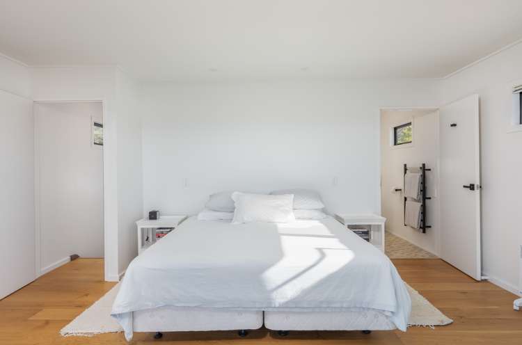 21 Waiparemo Crescent Pukawa_12