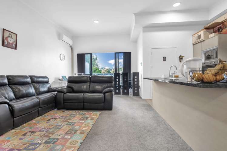 18/11 Carlos Drive Flat Bush_6