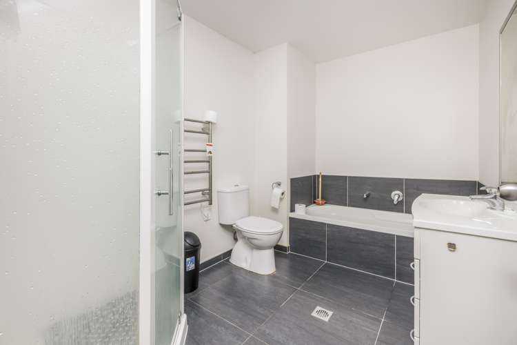 35 Treestump Road Takanini_11