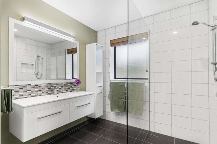 93 Marine Drive Diamond Harbour_7