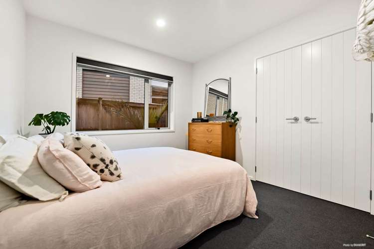 42 Flintridge Drive Flat Bush_13