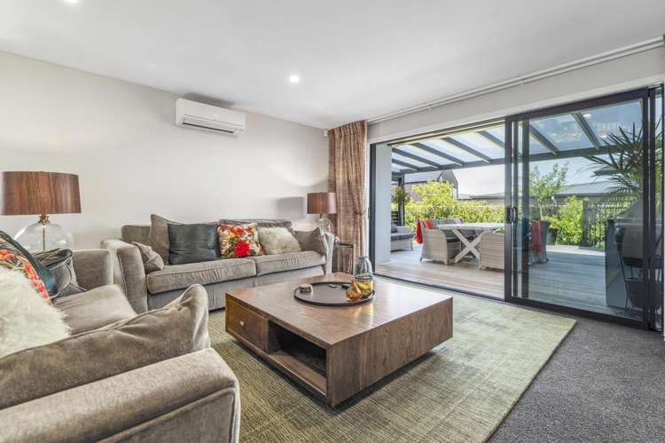 16 Loloma Way Wharewaka_21