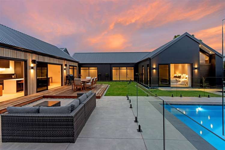 2 Esther Mews Prebbleton_21