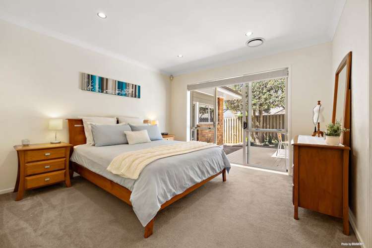 2/6 Carriage Close Northpark_8