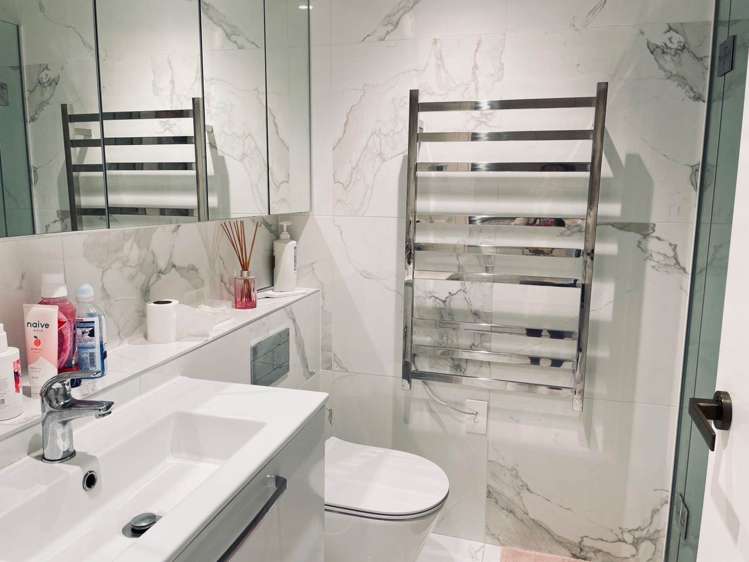 906/47 Beach Road Auckland Central_5