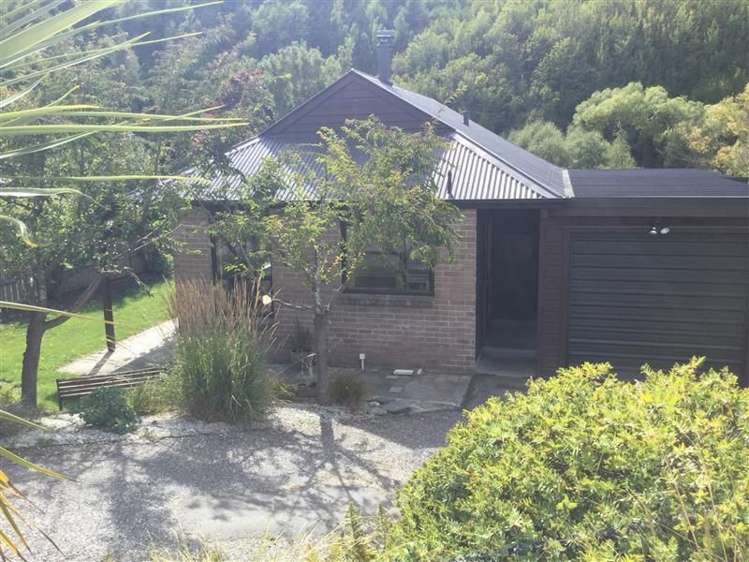 22a Davey'S Place Arrowtown_11