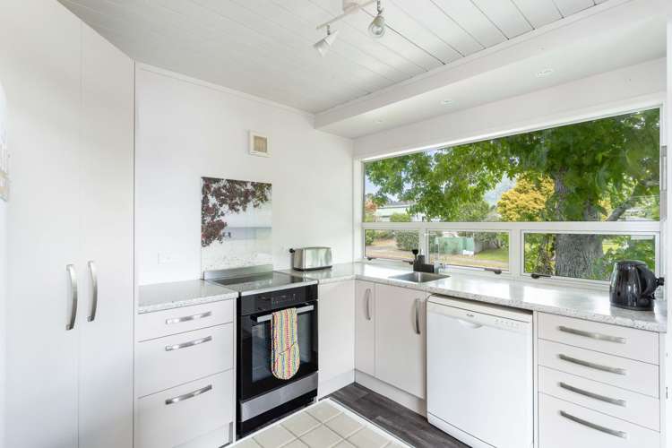 4 Pitkethley Circle Pauanui_10