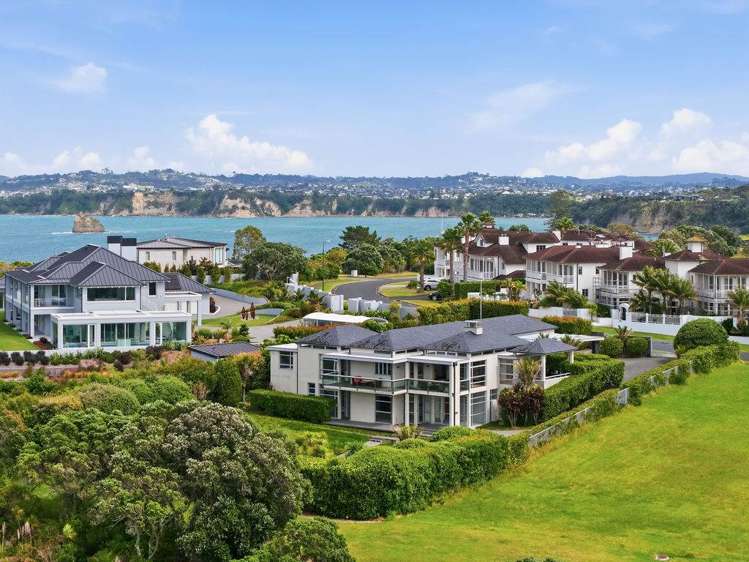 316 Pinecrest Drive Gulf Harbour_24