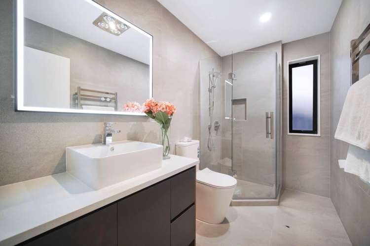 5 Uru Drive Flat Bush_30