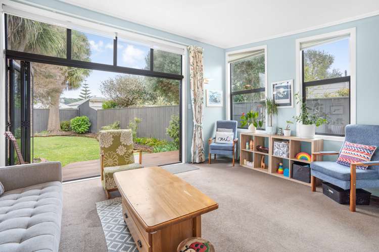 37 Bolton Street Petone_7