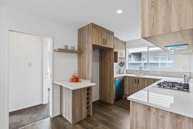 98c Flanshaw Road Te Atatu South_6