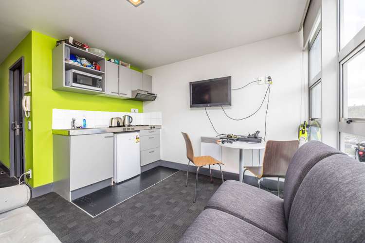 412/133 Beach Road Auckland Central_3