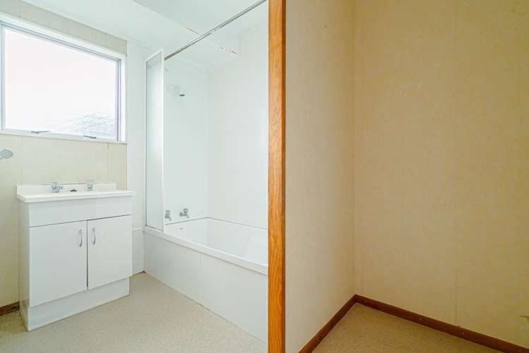 19 Carnoustie Drive Wattle Downs_9