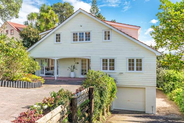 32 Aeroview Drive Beach Haven_37