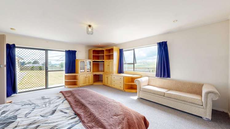 10 Scriveners Road Lichfield_13