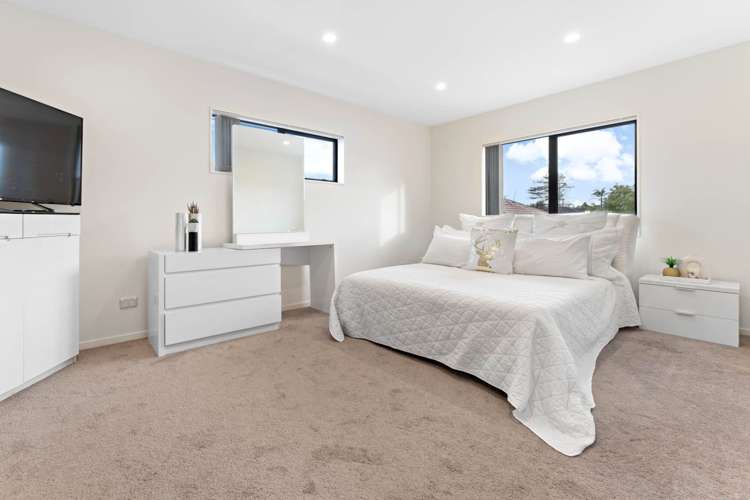 17b Barbary Avenue Kelston_10