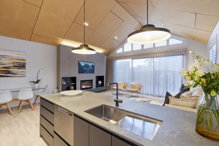 8 Soudley Court Jacks Point_25