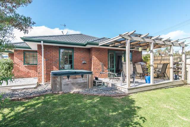 20 Moa Road Raumati Beach_1