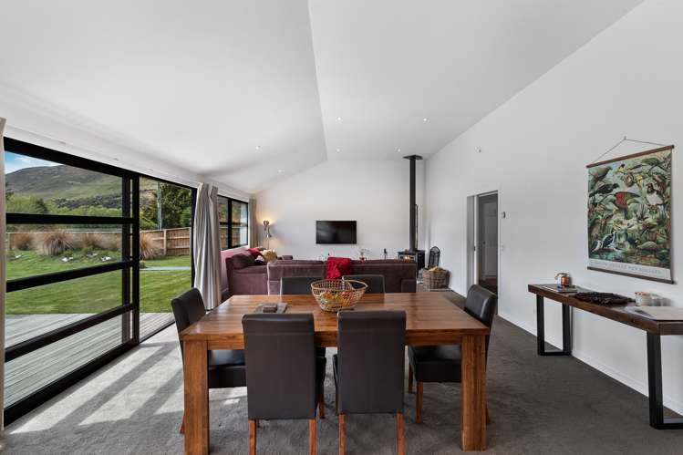 1 Woodley Place Glenorchy_8