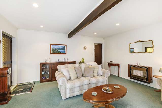 2/12 Birch Street Hutt Central_3