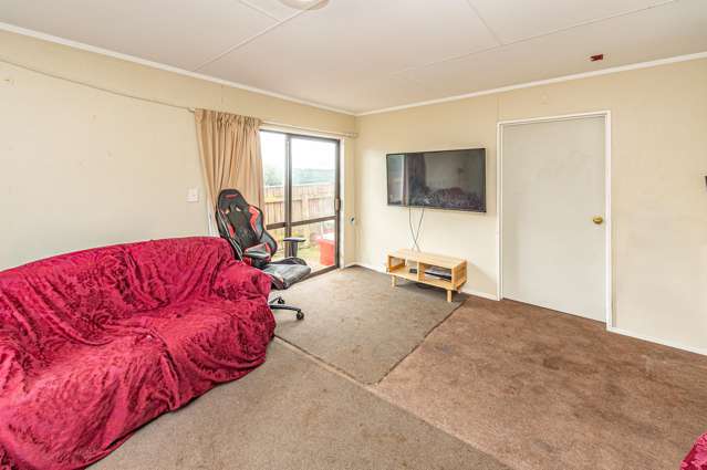 12B Cornwall Road Springvale_2
