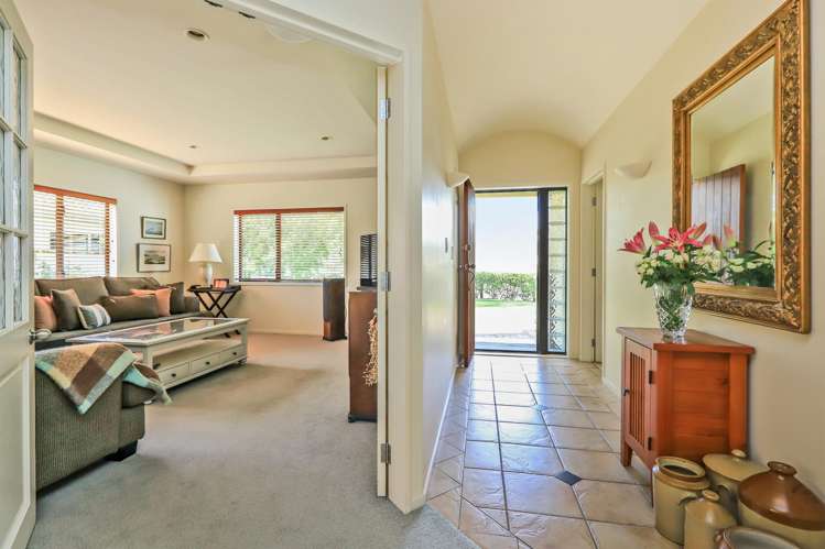 2 Kentia Place Havelock North_8