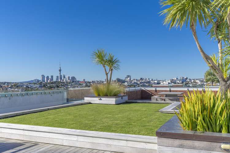 105/64 Surrey Crescent Grey Lynn_17