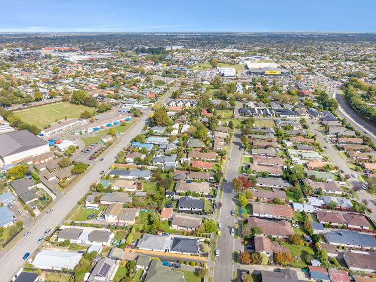 1/21 Greenock Street Redwood_25