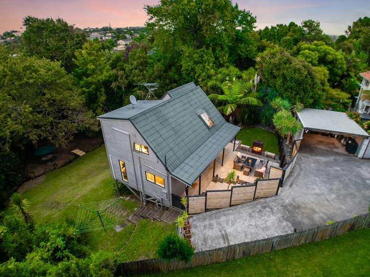 2/32 Patons Road Howick_22