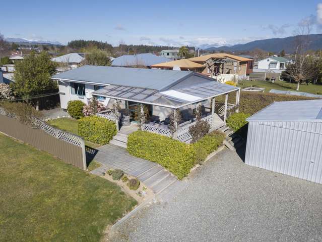 22b Lawson Burrows Crescent Te Anau_1