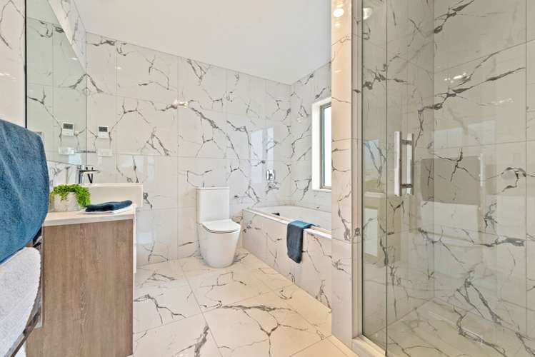 7 Greenan Drive Flat Bush_11