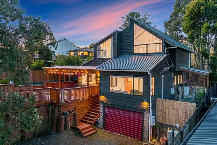 2/46A Captain Scott Road Glen Eden_0