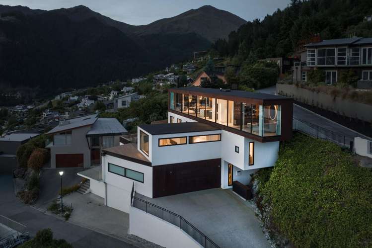 32 Edinburgh Drive Queenstown_29