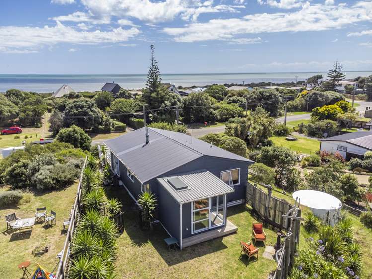 42 Rodney Avenue Te Horo Beach_21