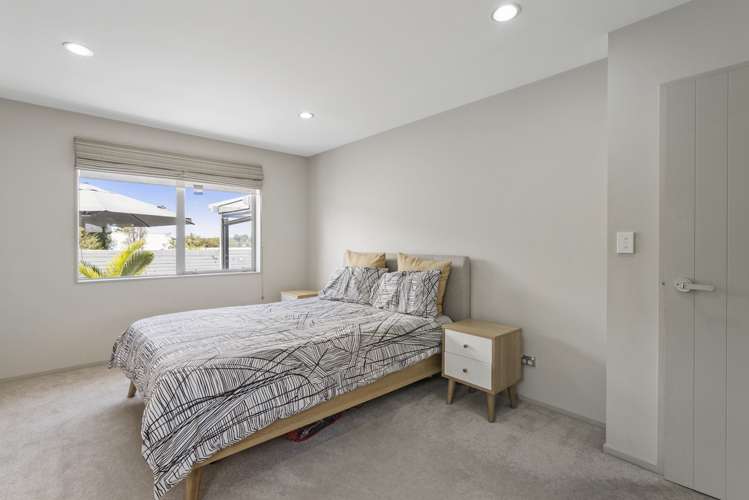 2/53 Hutchinson Avenue New Lynn_9