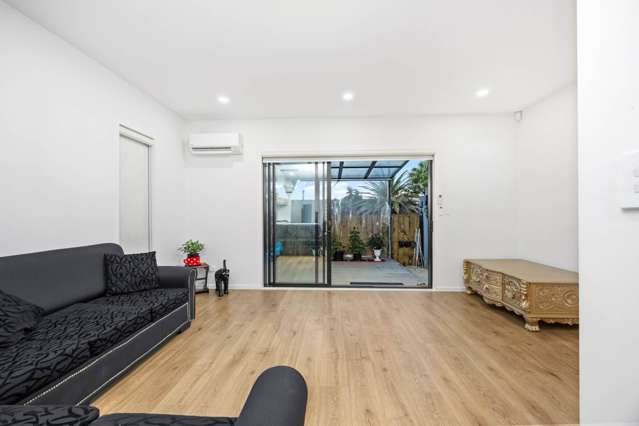 143b Seabrook Avenue New Lynn_1