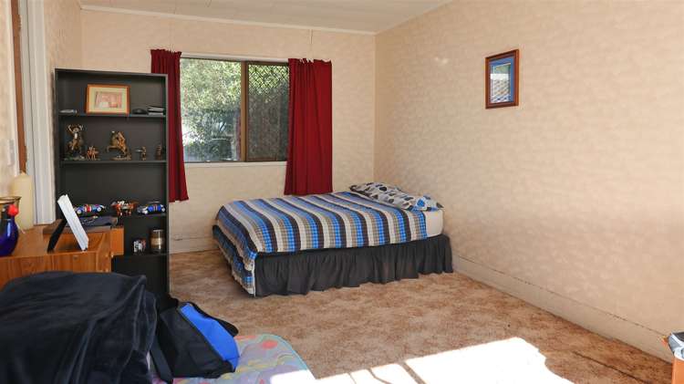 150 Sturges Road Henderson_11