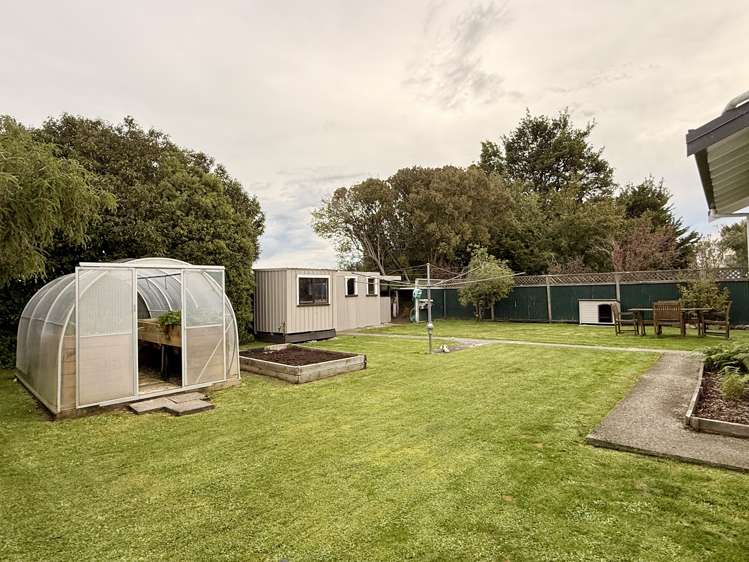 41 Gerrard Road Winton_46