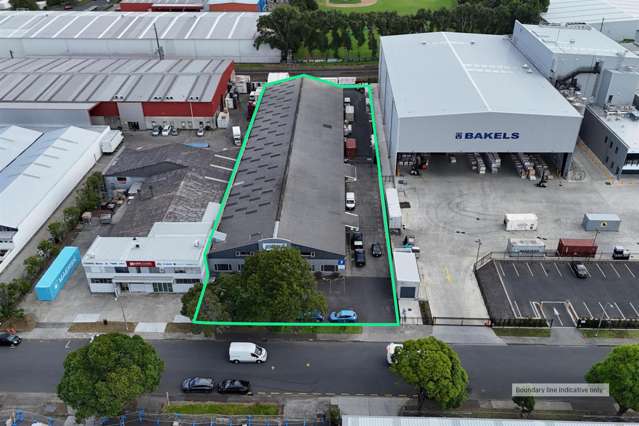 CBRE | 2,500sqm Penrose Industrial