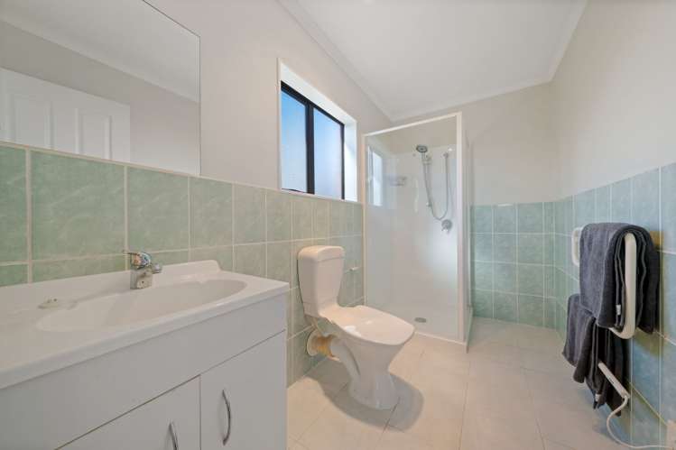 83 Pitt Avenue Clendon Park_8