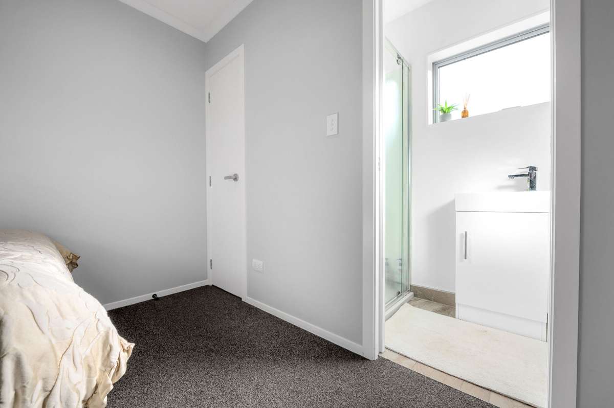 3/11 Crosher Place_5
