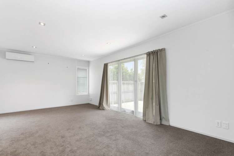 6 Rixon Place Te Atatu Peninsula_4