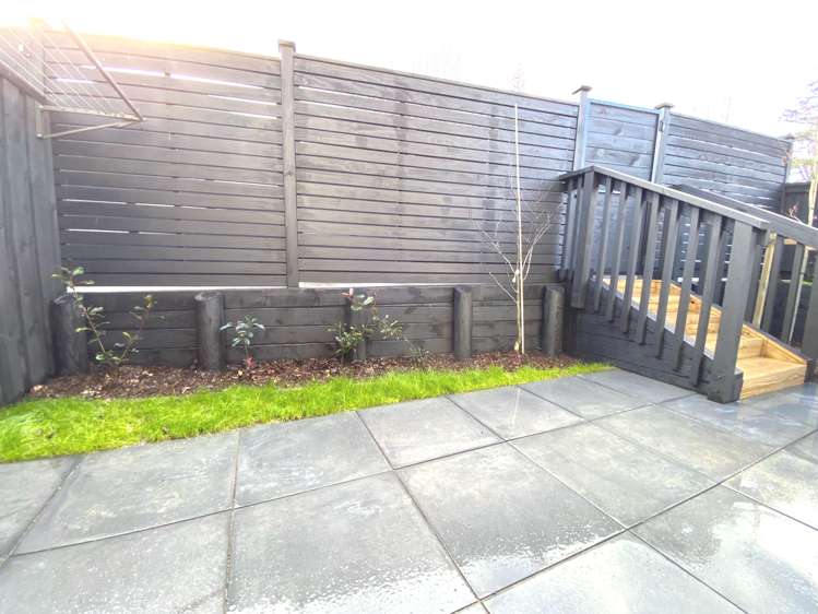 1/110 Kervil Avenue Te Atatu Peninsula_8