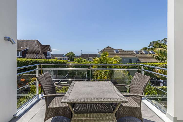 6/258 Hurstmere Road Takapuna_42