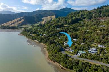 758 Queen Charlotte Drive_2