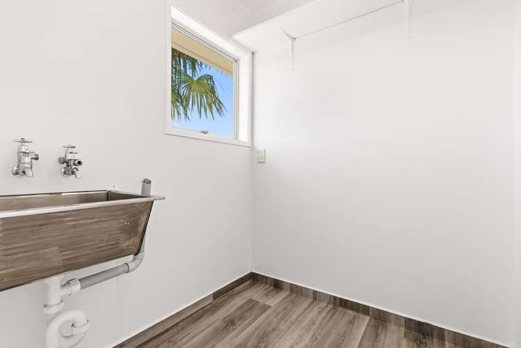 8 Ryan Place Richmond Heights_11