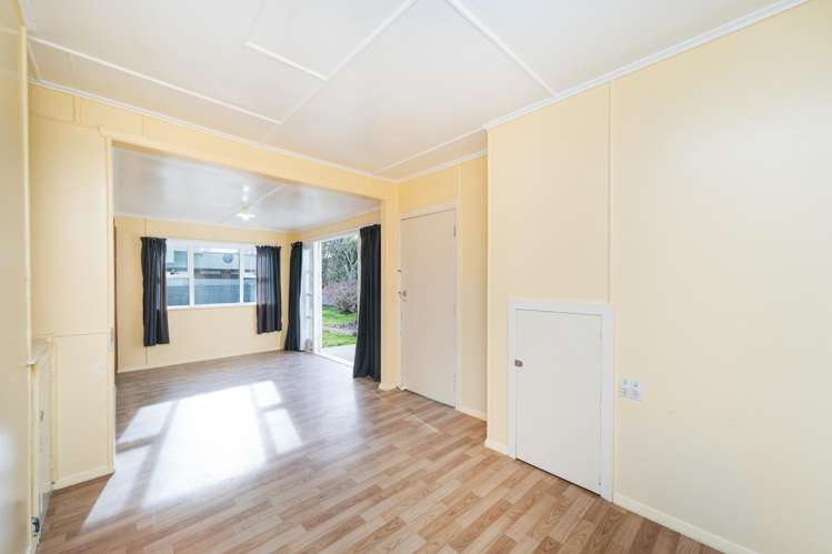68 Monmouth Street Feilding_11