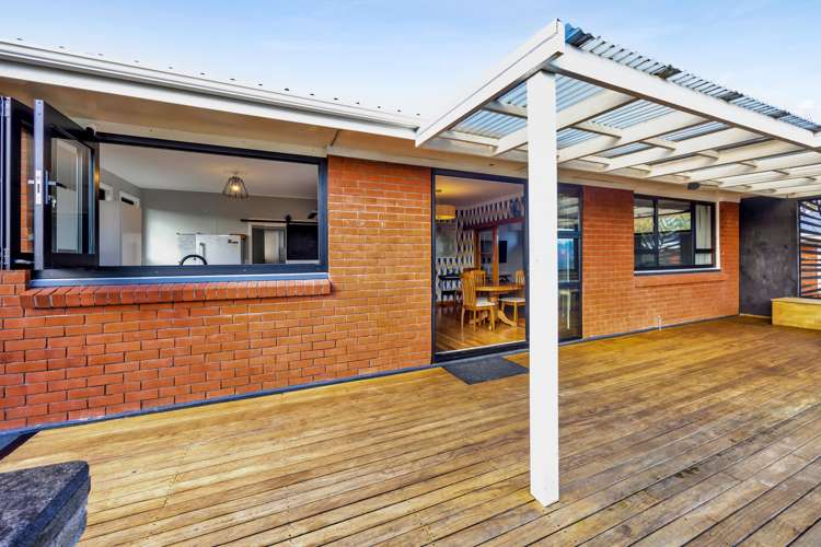 73 Ihaia Road Opunake_6