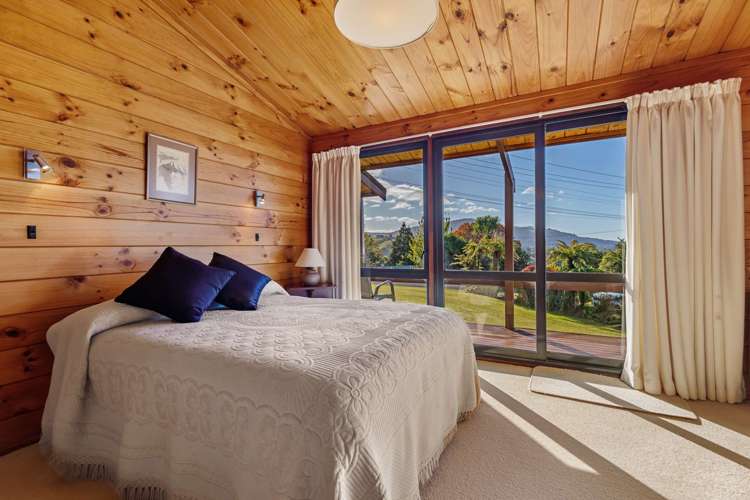 64 Utuhina Road Springfield_12
